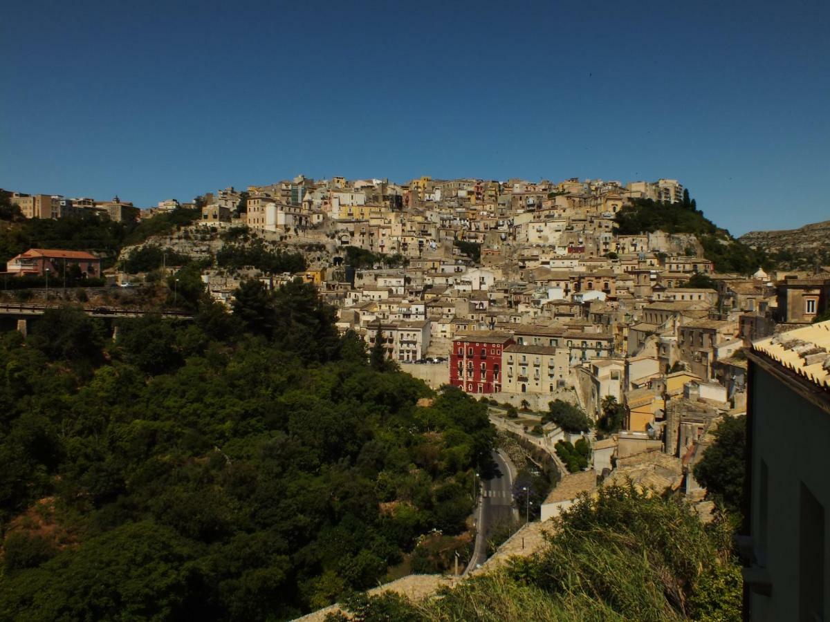 Balate Dimora In Centro Hotell Ragusa Eksteriør bilde