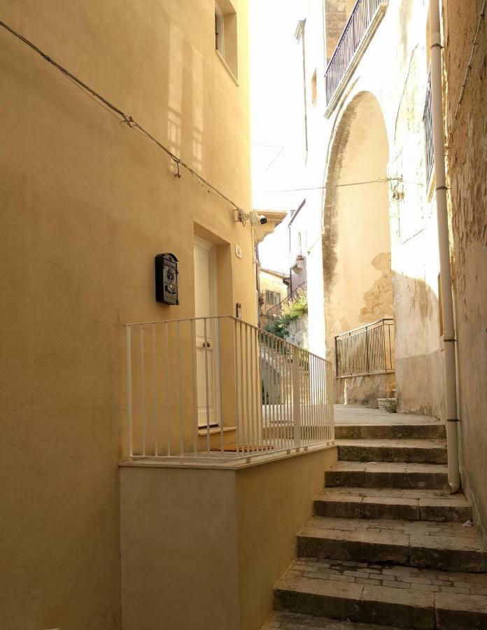 Balate Dimora In Centro Hotell Ragusa Eksteriør bilde