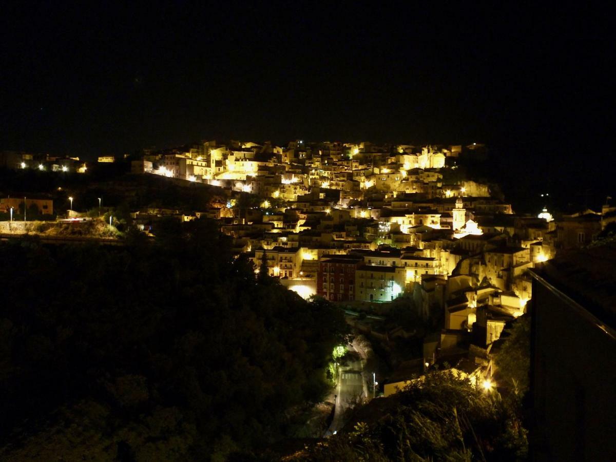 Balate Dimora In Centro Hotell Ragusa Eksteriør bilde
